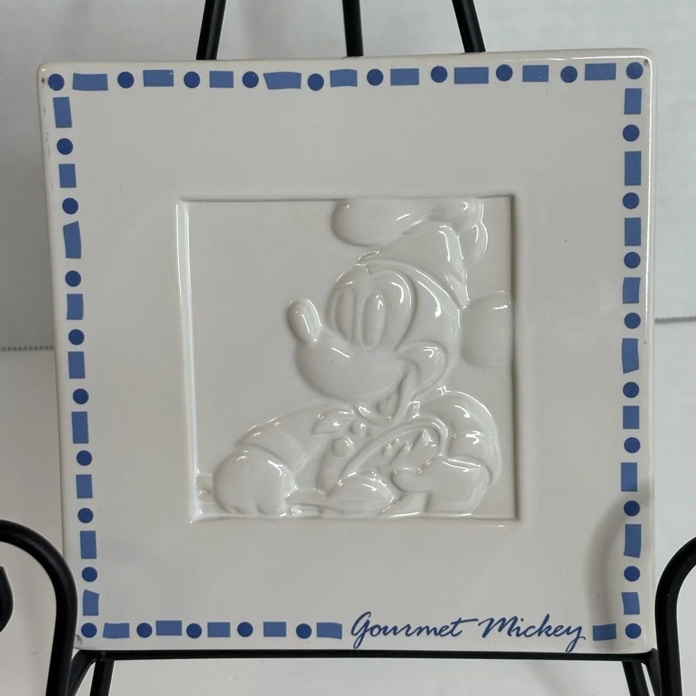 DISNEY MICKEY MOUSE CERAMIC TRIVET